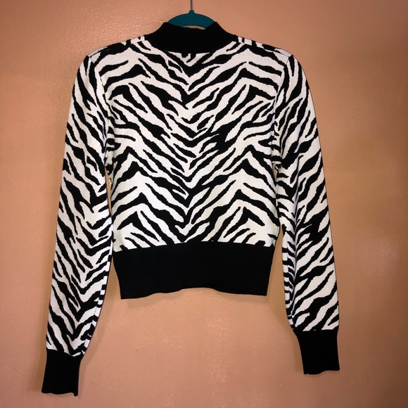 Alc Lola Zebra Mock Neck Sweater 